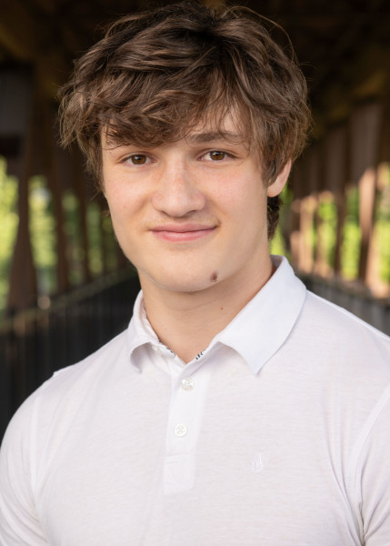 headshot-portrait-michaelcarroll01w_4x7_1