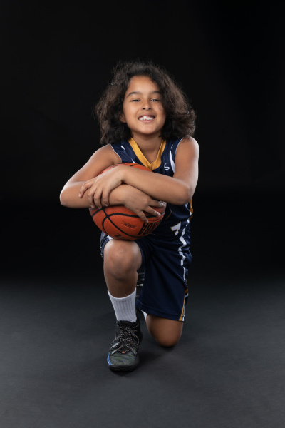 VikInBasketBallUniformFull02